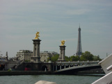 Pont Alexandre Columns2.JPG